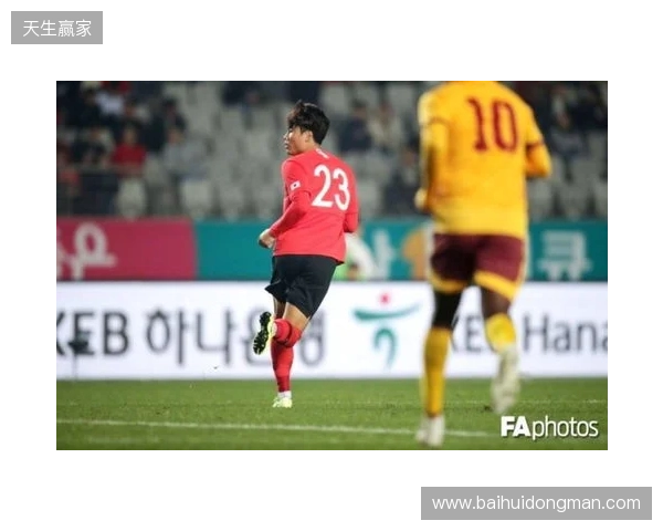 媒体人：U17国脚张伯霖接近加盟湖北星辉，玉昆也曾向球员报价